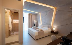 Halo Suite