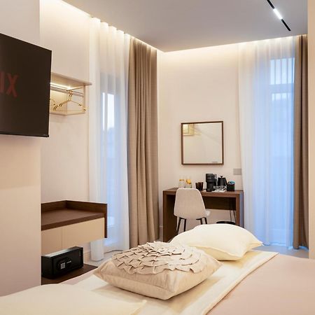 Halo Suite Naples Exterior photo
