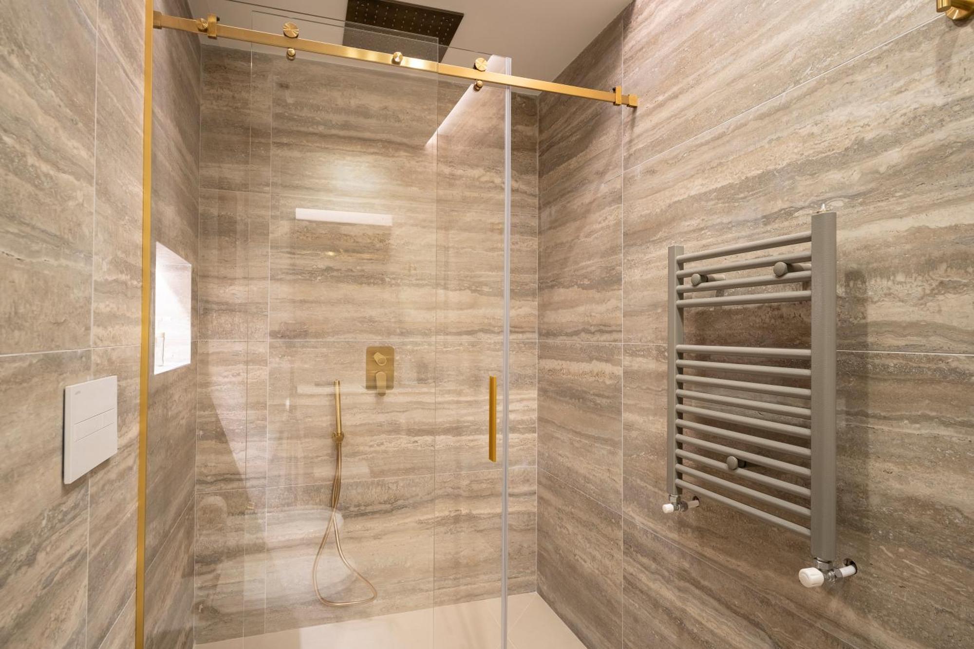 Halo Suite Naples Exterior photo